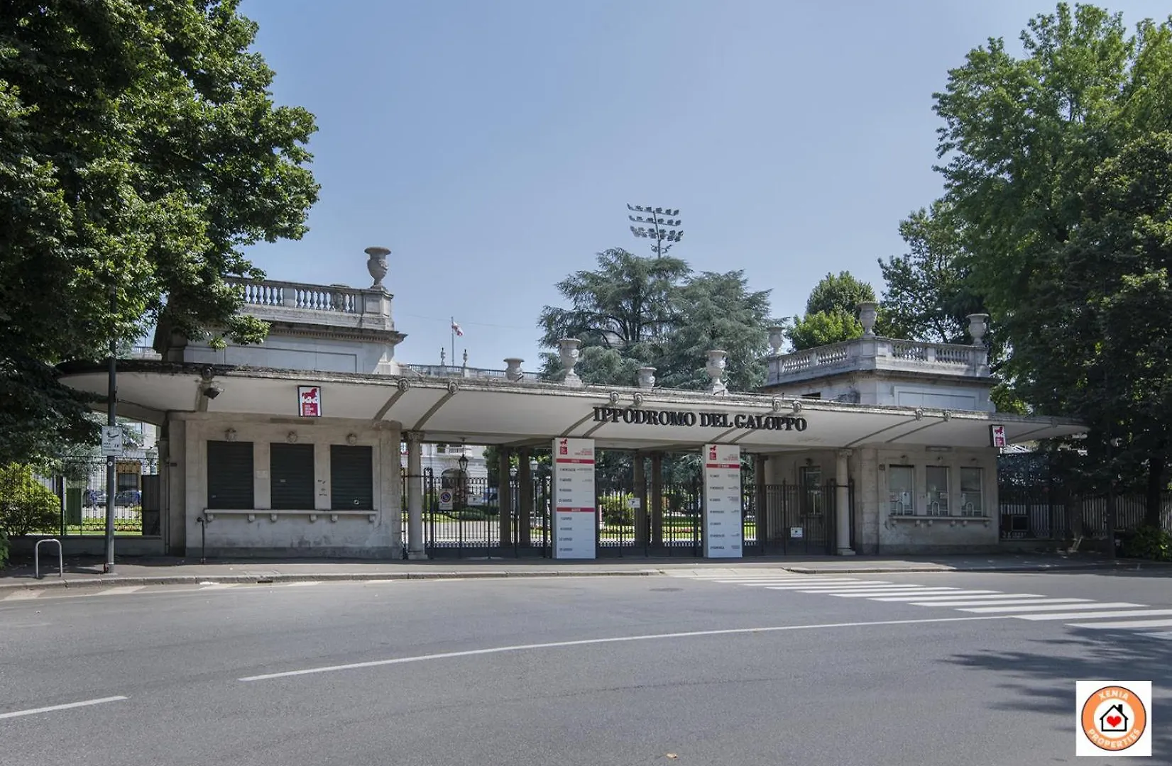 Fiore Milanese - San Siro, Fiera & City Life - Rinnovamento Facciata Palazzo In Corso 0*, Milan Italy