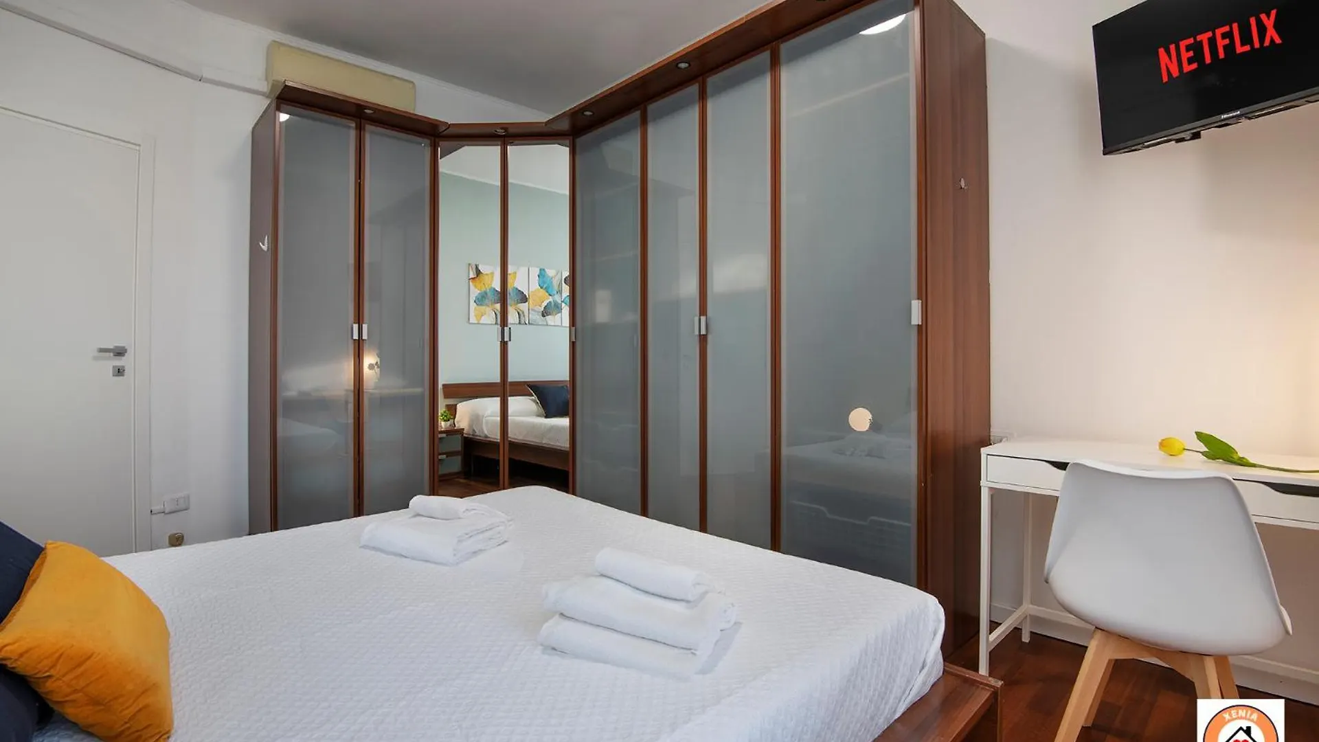 Fiore Milanese - San Siro, Fiera & City Life - Rinnovamento Facciata Palazzo In Corso 0*, Milan Italy